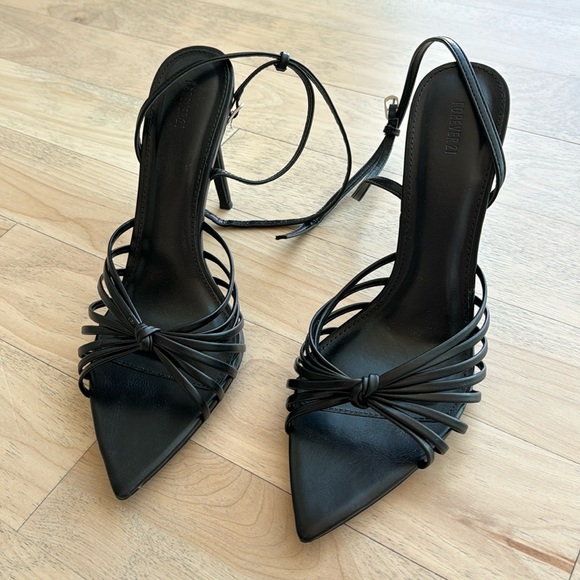 Forever 21 Shoes - Black strappy heels
